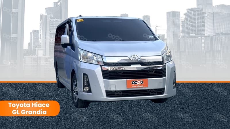 Toyota Hiace GL Grandia for rent at Buendia Garage